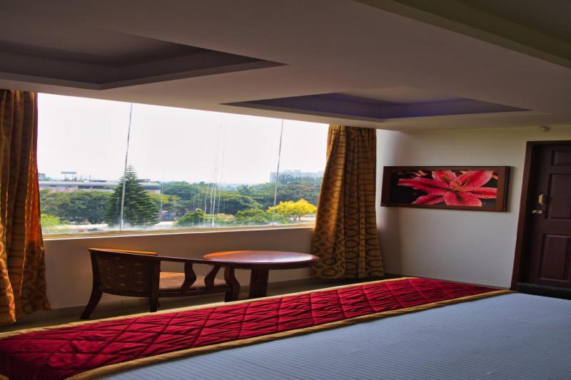 Business Inn بنغالور المظهر الخارجي الصورة